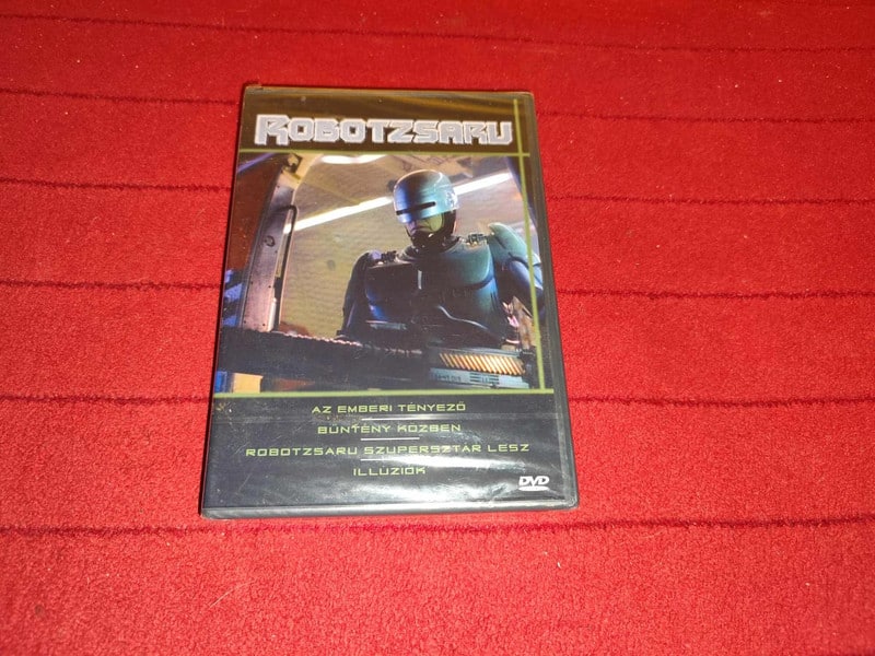 Robotzsaru sorozat 4 – DVD (bontatlan)